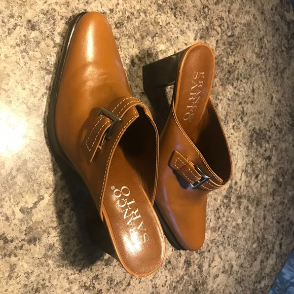 FRANCO SARTO WOMENS CARAMEL BROWN POINTED TOE WITH BUCKLE HEELS SIZE 7.5 - Picture 5 of 6